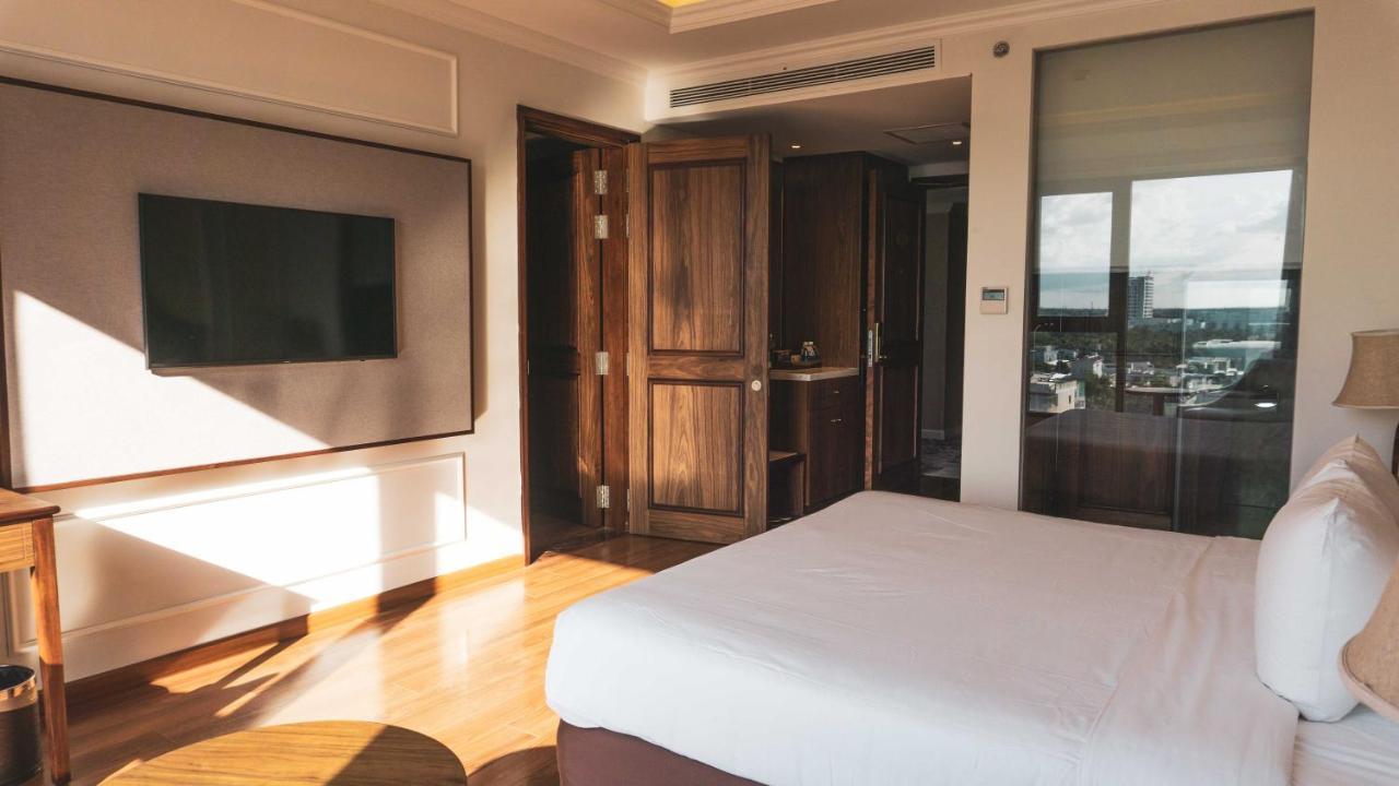 Phu Cuong Hotel Cà Mau Dış mekan fotoğraf